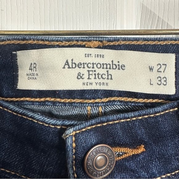 Abercrombie & Fitch "The A&F Skinny" distressed jeans, size 4R/27 - Picture 3 of 13